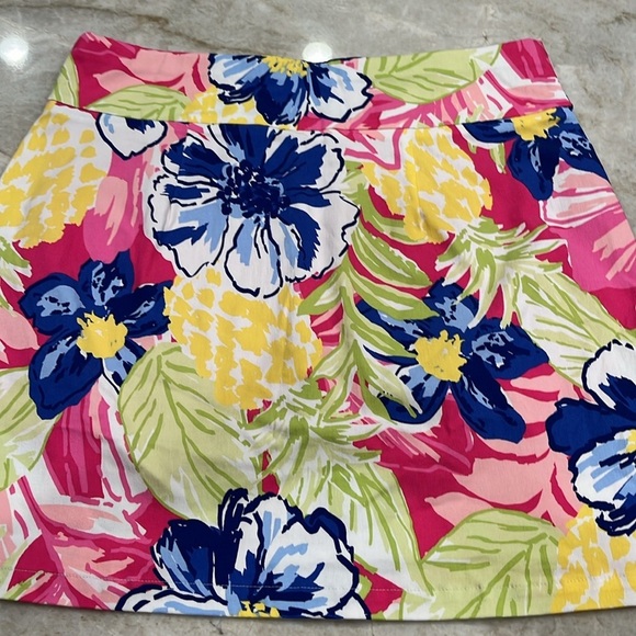 NEW Rafaella | Cosmo Pink Tropical Floral Skort | Size Small - Picture 10 of 13
